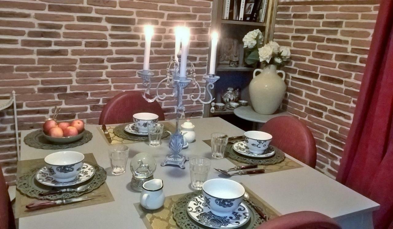 ルマン Le Clos Manceau Bed & Breakfast エクステリア 写真