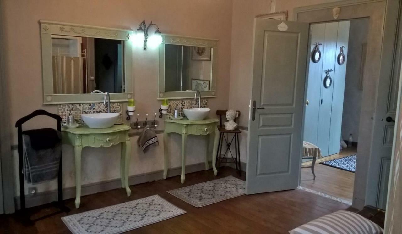 ルマン Le Clos Manceau Bed & Breakfast エクステリア 写真