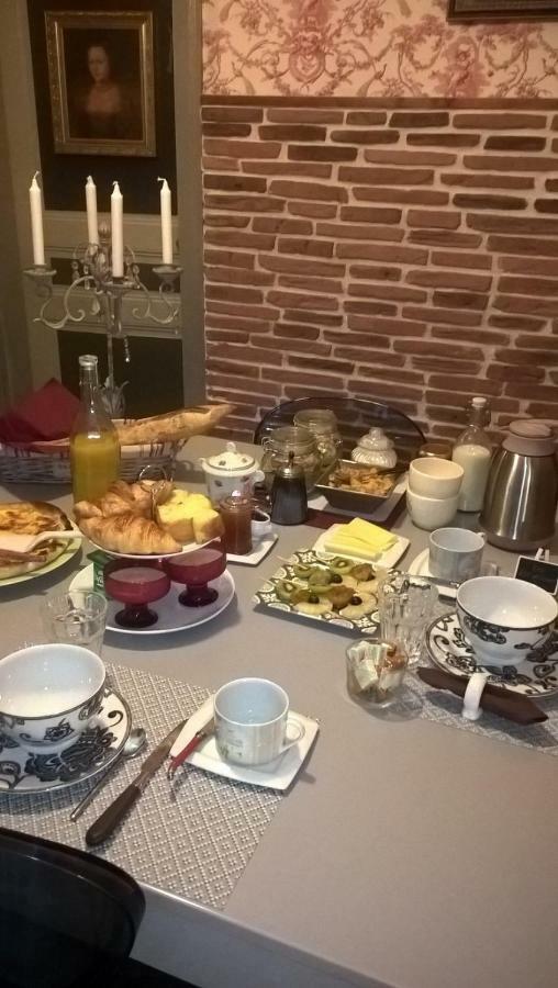 ルマン Le Clos Manceau Bed & Breakfast エクステリア 写真