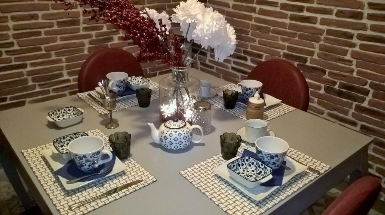 ルマン Le Clos Manceau Bed & Breakfast エクステリア 写真